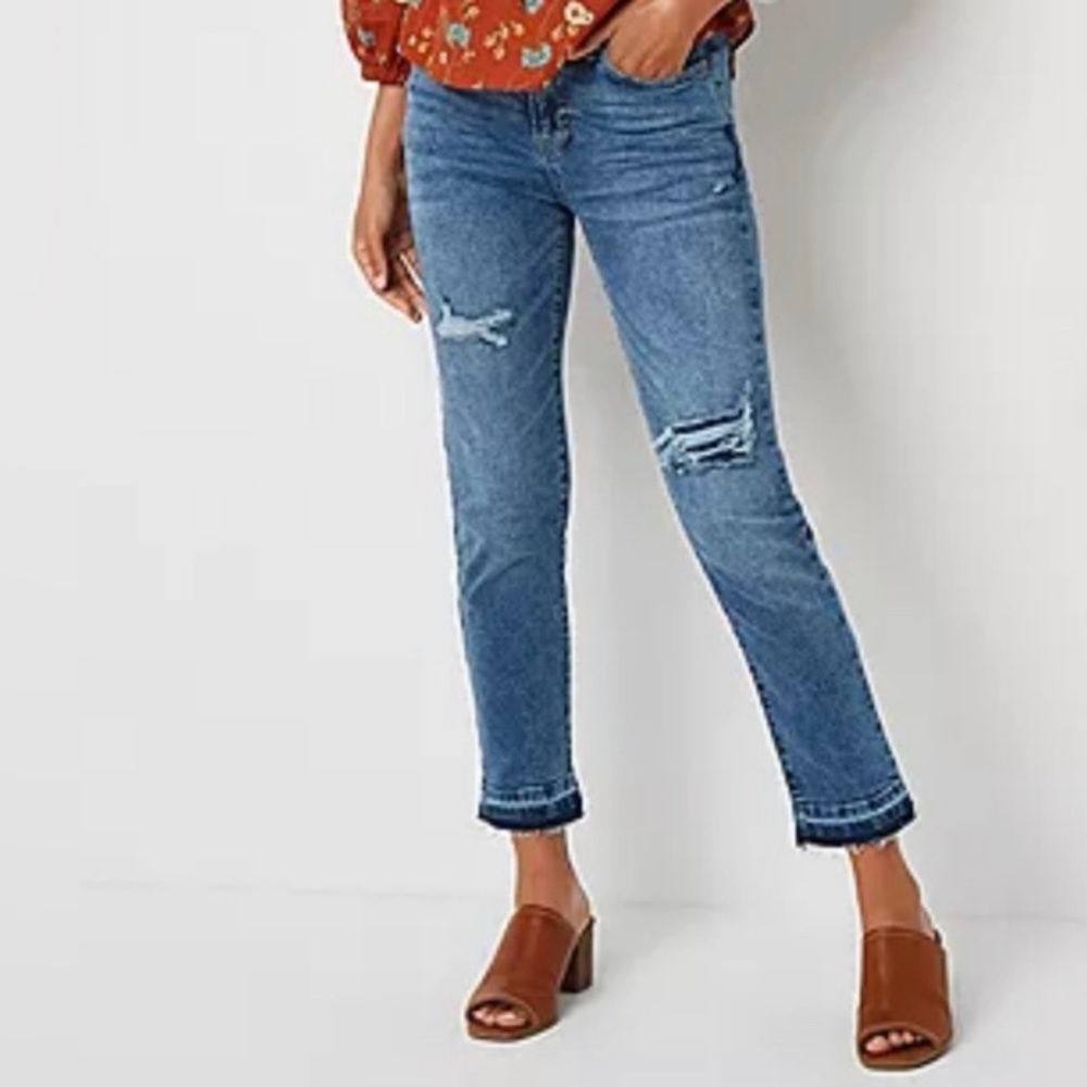 A.N.A. High Rise Straight Leg Jeans in Medium Bloom Size 14 NWT